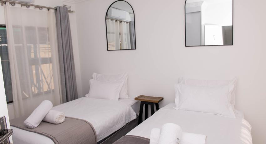 Rooms 7: Two-Bedroom Apartment