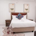 Room 6: Executive Twin Beds