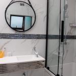 Room 6: Executive Twin Beds